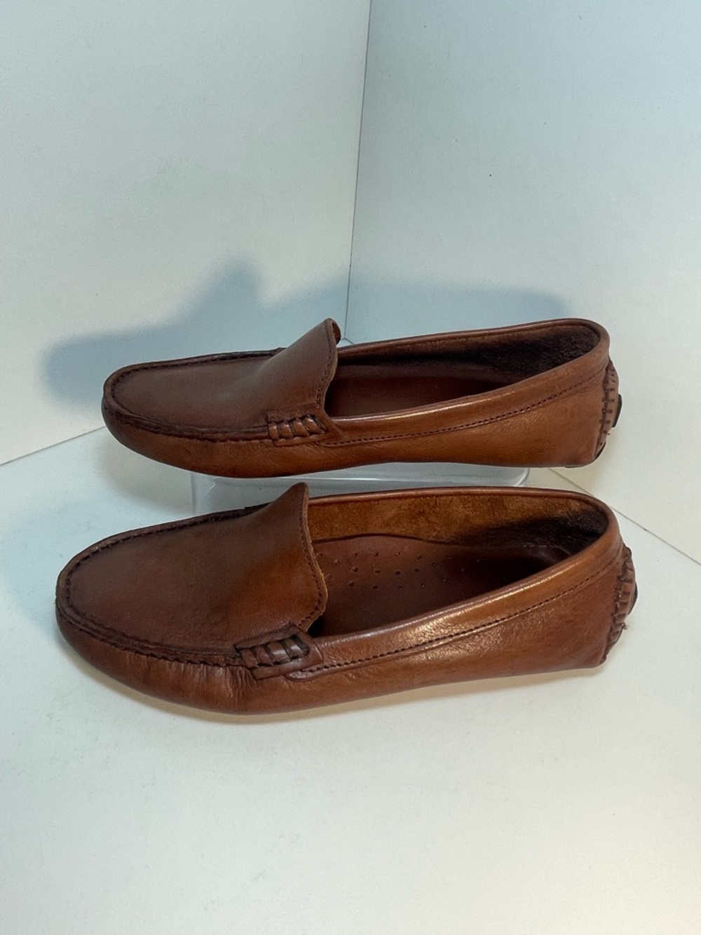 Saks Fifth Avenue Cognac Brown Leather Loafers Womens Size 8B VGUC - Picture 9 of 14
